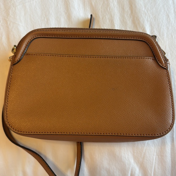 Tan Michael Kors Jet Set Double Zip Crossbody - Picture 4 of 9